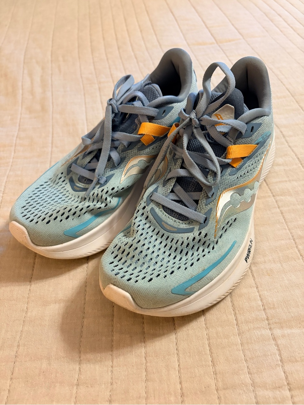 Saucony Women's Light Blue and Gray Running Sneakers with Yellow Accents US 7